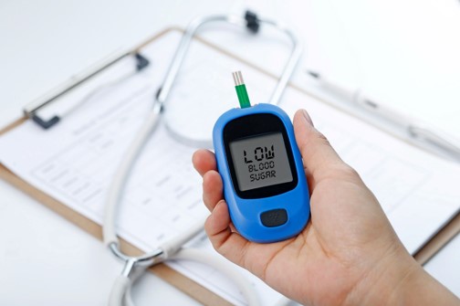 Conhecendo o Diabetes: Sintomas, Riscos e Prevenção